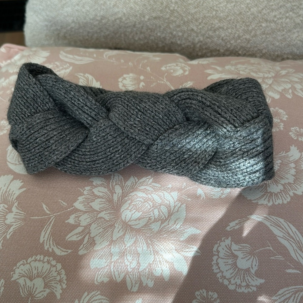 J. Crew grey luxe wool blend braided headband 🌸